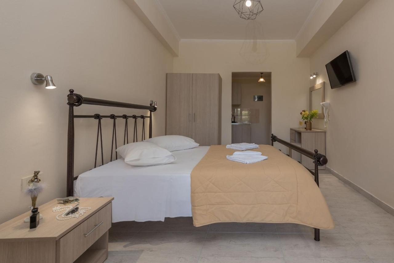Costas Studios Argassi Extérieur photo